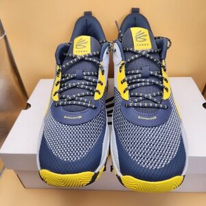 Under Armour Curry 3Z 24 Shoes Unisex Size M 13 W 14.5 Gry  3027626-044 Sneakers